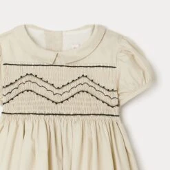 BONPOINT Robe De Cérémonie Terrie Beige 7 BONPOINT Robe De Cérémonie Terrie Beige -Bébé Vêtements Boutique W02GDRWO1201 060 W02GDRWO1201 060 3