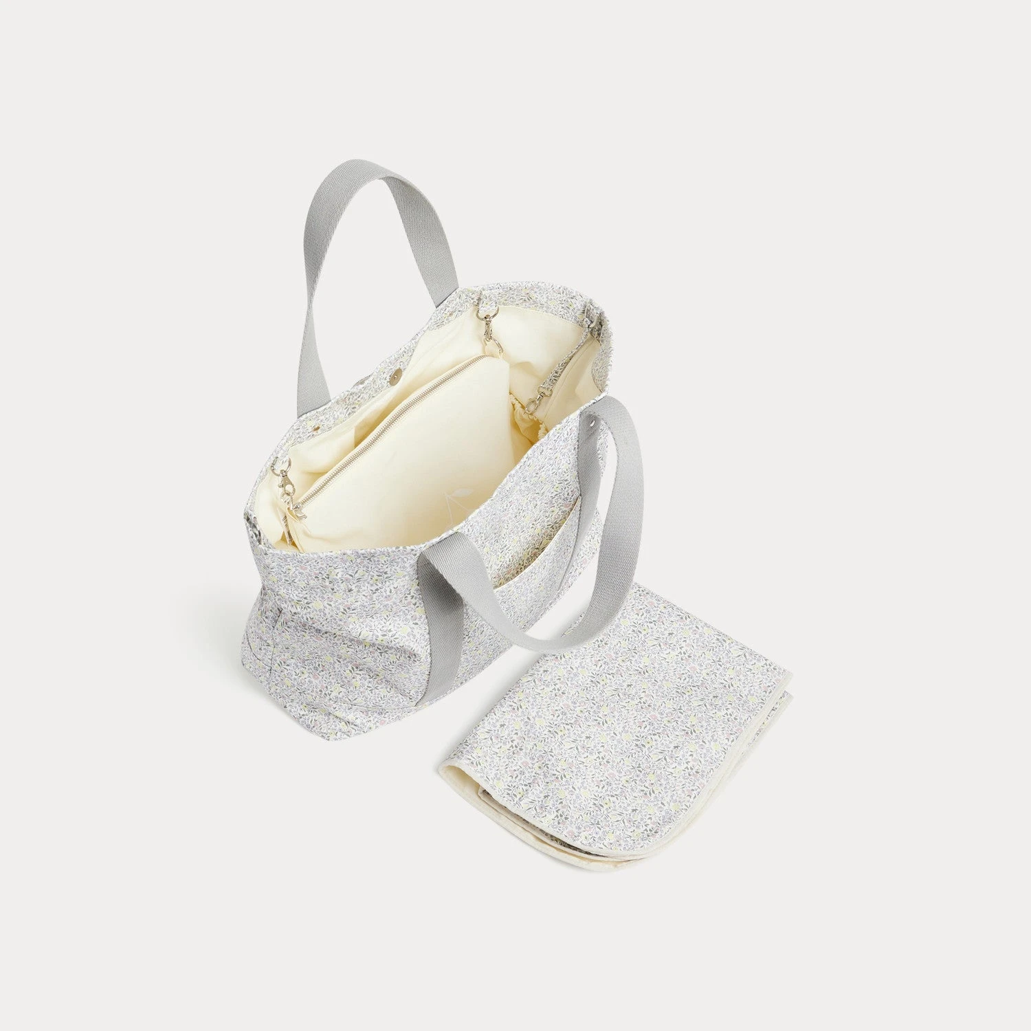 BONPOINT Cabas Sac à Langer Sweetie Gris Clair 6 BONPOINT Cabas Sac à Langer Sweetie Gris Clair – Image 4